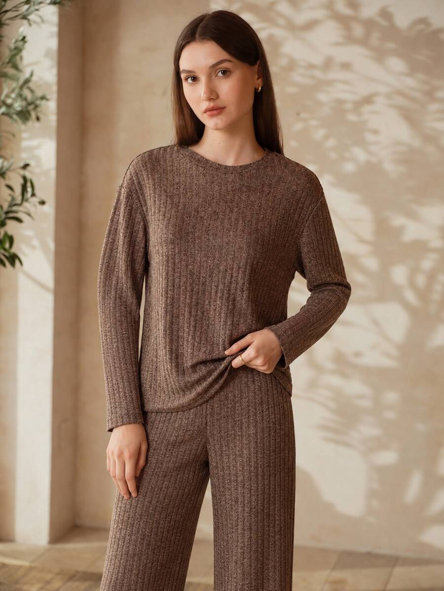 MOTF PREMIUM WOMEN'S MINIMALIST ROUND NECK LONG SLEEVE TOP AND PANTS LOUNGEWEAR SET - Coffee Brown - View 1