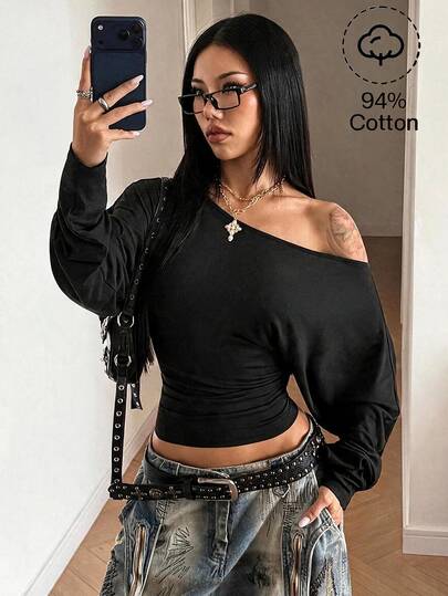 StreetHx Women's Autumn/Winter Black Traceable Cotton Asymmetrical Shoulder Off-Shoulder Y2K Streetwear Punk Rock 2000s Style Comfortable Long Sleeve T-Shirt Suitable For Commute, College Casual, Party