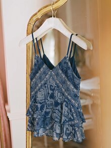 Willow Rêve Women's Burgundy And Gold Bohemian Style Boho Printed V-Neck Camisole Top With Ruffle Hem, Valentine's Day Style, Dinner Date Vacation Summer - Blue - View 2
