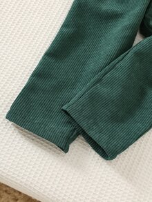 SHEIN 幼童男孩保暖內裡綠色條紋熊圖案運動衫與綠色燈芯絨長褲2件套，秋冬經典學院風上學日常穿搭 - 彩色 - 查看 4