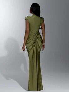 Elitara Elegant Romantic Fashion Green High Neck Sleeveless Ruched Mermaid Tail Train Dress For Holiday Vacation Birthday Party Wedding Event Bridesmaid - Green - View 3