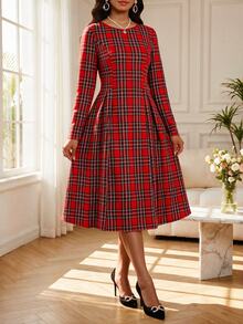 SHEIN Lady فستان نسائي كاجوال يومي صيفي بطول متوسط بنقشة مربعات وثنيات - أحمر مشرق - مشاهدة 3