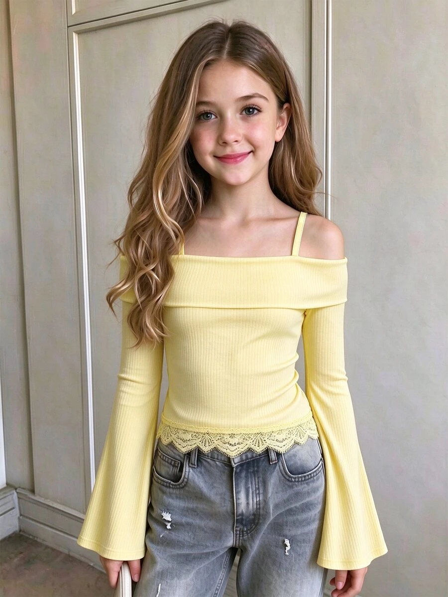 SHEIN Sparklyn 女童優雅甜美風經典黑色露肩喇叭袖T恤,可調節肩帶露肩上衣,對比蕾絲下擺,適合季節過渡、返校季、舞蹈派對、活動與外出 - 黃色 - 查看 1