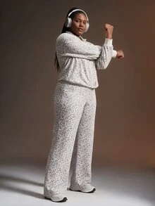 Powerista Plus Size Women's Leopard Print Athletic Pants - White - View 4