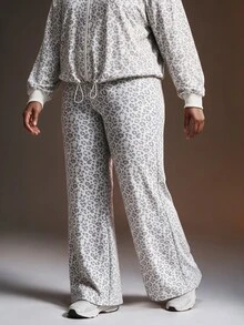 Powerista Plus Size Women's Leopard Print Athletic Pants - White - View 1