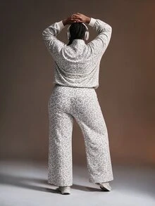 Powerista Plus Size Women's Leopard Print Athletic Pants - White - View 7