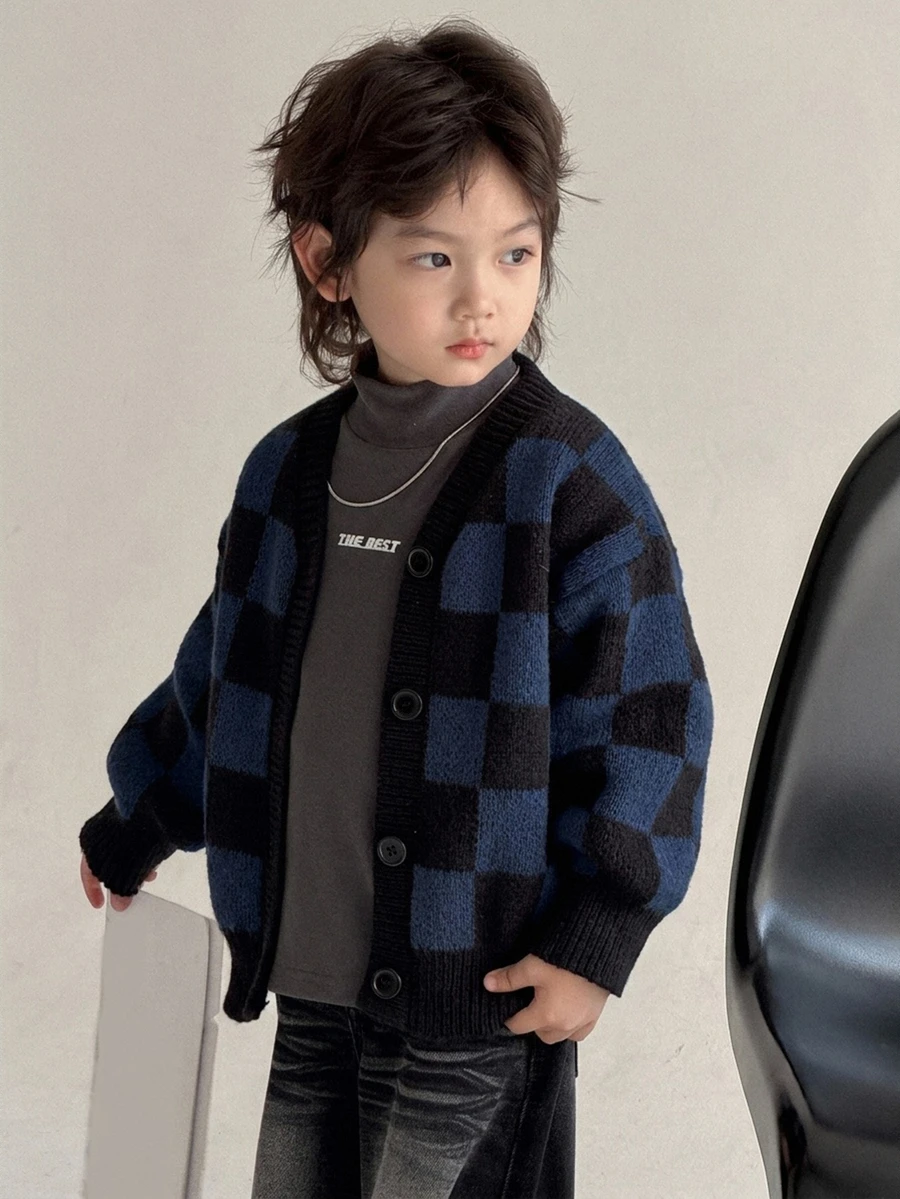Dazy Kids 小男孩時尚街頭風格格紋落肩寬鬆開襟針織外套，秋冬款 - 藏蓝色 - 查看 1