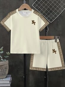 1套男童春/夏新款套裝，米色底色搭配復古圖案飾邊，胸前NY Logo細節，時尚休閒百搭，帥氣有質感，適合夏季造型，拍照出片，多穿搭，兒童理想禮物 - 彩色 - 查看 4