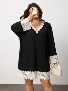 Enliva Plus Size Contrast Lace Trim V Neck Knit Mini Dress Compatible With Apple Body Round Body - Black - View 7