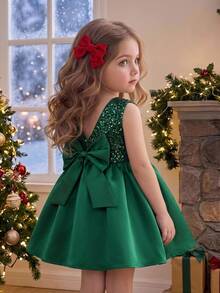 SHEIN Young Girl Sequin Pleated Kids Dress For Party, Ball, Festival - Green - View 1