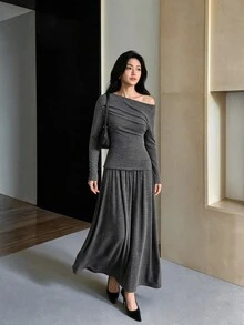 Yumoku Women's Solid Color Asymmetric Shoulder Long Sleeve T-Shirt And Skirt Casual 2 Pieces Set - Dark Grey - View 3