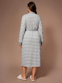 Lazeform Casual Striped Print Long Sleeve Long Length Plus Size Robe - Light Grey - View 2
