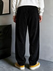 SHEIN Autumn/Winter Boys' Ribbed Texture Sweatpants With Leather Patch Pocket, Wide Leg, Cool & Lazy American Streetwear Style - Black - View 2