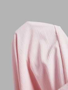 SHEIN MOD 大尺碼黃色方領洋裝，休閒度假、優雅日常穿搭、旅行穿搭，亮色心情造型，解構設計 - 淺粉色 - 查看 5