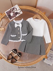 Cozy Pixies طقم من قطعتين للبنات الصغيرات: جاكيت وتنورة كاجوال بنسيج كاروهات مرقعة وألوان متباينة مع حافة مكشكشة وفيونكة ثلاثية الأبعاد - أبيض وأسود - مشاهدة 4
