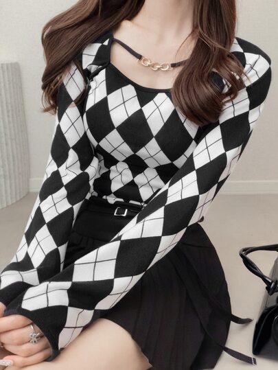 FRIFUL Middle-Aged And Elderly Women's Diamond Lattice Casual Babydoll Daily Wear Knit Sweater Office Party Black Blue
