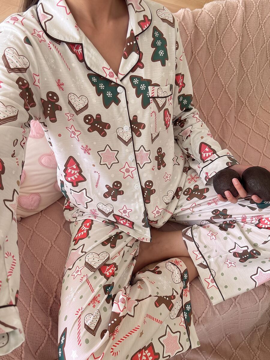 SweetSlumber طقم بيجامة نسائي لعيد الميلاد بتصميم رجل الزنجبيل مع ياقة وأكمام طويلة وبنطال - لون مشمشي - مشاهدة 1