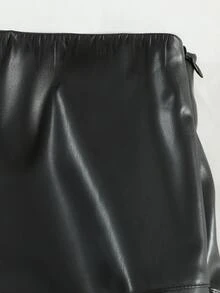 Franclia Plus Size Elegant High Waist PU Leather Criss-Cross Contrast Lace Hem Bodycon Mini Skirt - Black - View 4