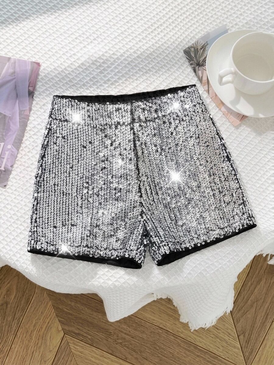 SHEIN Tween Girls Tween Girl Silver Sequin Shorts A-Line Pants, Soft And Comfortable For Holiday Party, Dance, Daily Casual Wear, Versatile - Silver - View 1