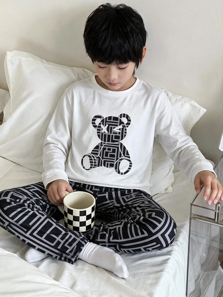 SHEIN 青少年男孩卡通熊印花長袖上衣與幾何印花長褲家居服套裝 - 彩色 - 查看 1