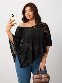 Enliva Plus-Size Women's Elegant And Sexy Lace Black To Apple,Rounded Body - Black - View 3