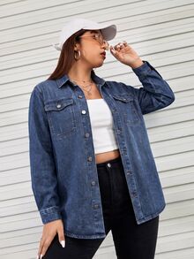 SHEIN EZwear 大尺碼翻蓋口袋鈕扣前襟牛仔襯衫 - 淺色水洗藍 - 查看 5