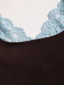 Sweetra 女款性感蕾絲拼接V領背心式無袖露背短版上衣，適合春、夏、秋季 - 咖啡棕 - 查看 4