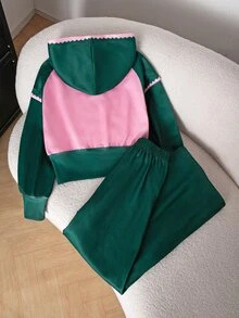 SHEIN 青少年女孩拼色粉色深綠色波浪邊仿刺繡愛心印花連帽衛衣與寬腿褲秋冬運動套裝2件組 - 彩色 - 查看 2