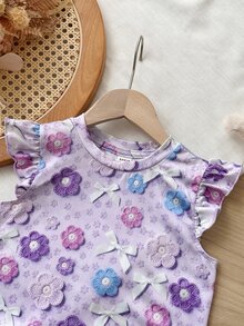 SHEIN تي شيرت لطيف بطبعة زهور وياقة مستديرة وأكمام رفرفة للفتيات الصغيرات - الأرجواني - مشاهدة 6