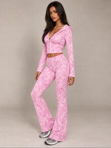Brilight Women's Snake Print Zipper Front Long Sleeve Hooded Top And Flare Pants Fashion Set - Pink - View 6