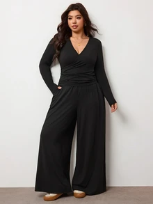 Enliva Plus-Size Women's Fitted Waist Stretch Knit Black Top Set, For Commuting Pear Body,Triangle Body - Black - View 1