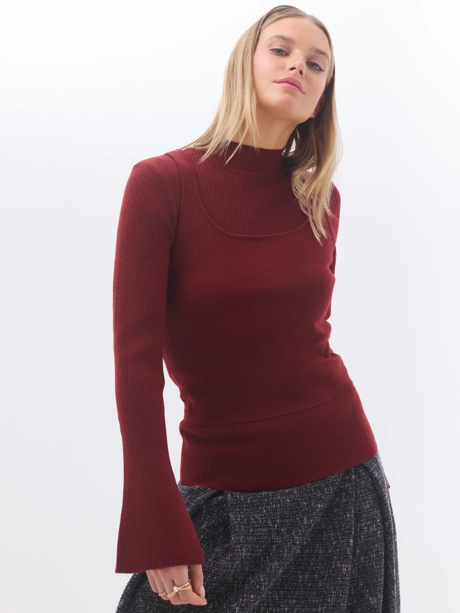 KÆRIA Hus Layered Mock-Neck Sweater - Dense Rib Knit - Burgundy - Flared Sleeve, Winter Dressing, Minimalist - Red - View 1