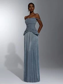 Elitara Elegant Luxury Knit Shimmer Off-Shoulder Dress With 3D Rhinestone Embellishments And Hand-Beaded Details, Slimming Ruched Waist, 2 In 1 Design, Tassel Decor, Bodycon Fit, Suitable For Evening Party, Exhibition, Business Event, Wedding, Bachelorette Party, Vacation, Date And Other Formal Occasions For Women - Dusty Blue - View 6