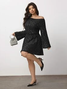 Enliva Plus-Size Sequined One-Shoulder Party Dress, Party Gown Apple,Rounded Body - Black - View 4