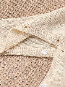 SHEIN 新生兒嬰兒麻花編織舒適連身衣 - 卡其色 - 查看 8