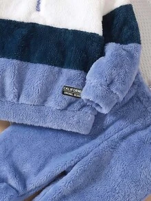 SHEIN 2件組 男童時尚休閒拼色半拉鍊抓絨上衣與純色寬鬆抓絨長褲，適合日常穿著、外出、上學，秋冬適用 - 藍色 - 查看 5