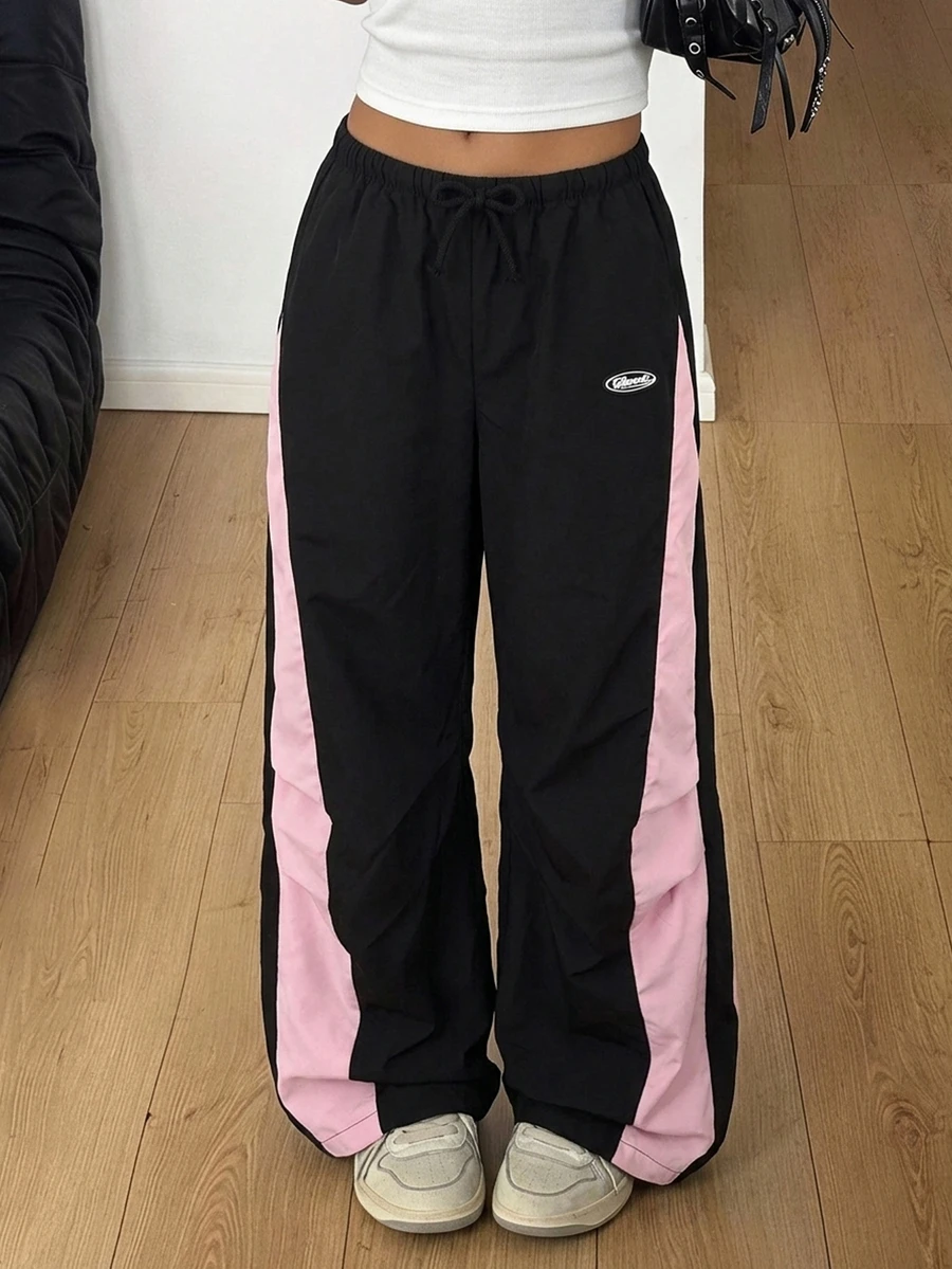 SHEIN Tween女孩粉黑拼色拼接降落傘褲,黑色寬鬆復古街頭風,親子穿搭 - 黑色 - 查看 1