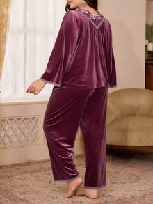 PalaceNights Plus Size Royal Style Embroidered Lace Square Neck Velvet Long Sleeve Pajama Set - Purple - View 2