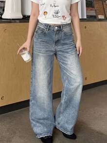 Dazy Plus Star Design Back Pocket Korean Style Washed Loose Fit Jeans All Season Versatile - Medium Wash - View 4