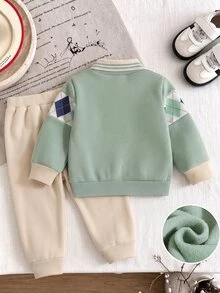 SHEIN 2件組幼童男童POLO衫長褲套裝 學院風 薄荷綠奶油色海軍藍 菱格紋針織長袖翻領羅紋 秋冬戶外穿著 - 綠色 - 查看 2