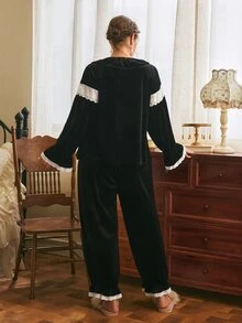 Côtesoire French Elegant Romantic Contrast Color Lace Patchwork Ruffle Velvet Plus Size Pajama Set - Black - View 4