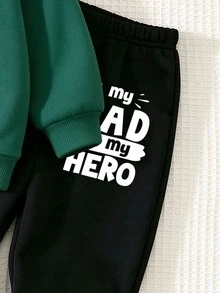 男嬰字母「My Dad Is My Hero」連帽衛衣與慢跑褲套裝，紅黑配色 (1套) 秋冬款 - 彩色 - 查看 5