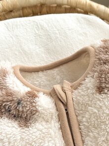 SHEIN 女嬰針織仿皮草泰迪熊圖案圓領休閒連身衣 - 彩色 - 查看 4