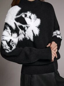 MOTF PREMIUM WOMEN'S FLORAL PATTERN CASUAL EVERYDAY SWEATER - Black and White - View 2