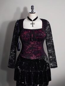 SHEIN ICON Plus size topp med fyrkantig halsringning i spets, svart och röd kontrast, vintage Y2K gotisk stil, långärmad blus i spets - Svart - Visa 5