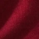 عنابي اللون