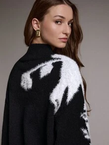 MOTF PREMIUM WOMEN'S FLORAL PATTERN CASUAL EVERYDAY SWEATER - Black and White - View 6