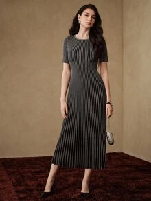 Anewsta European & American Shiny Elegant Knit Short Sleeve Round Neck Dress - Black and White - View 4