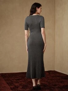 Anewsta European & American Shiny Elegant Knit Short Sleeve Round Neck Dress - Black and White - View 7