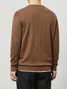Manfinity CasualKnits 男士休閒純色圓領毛衣，秋冬長袖上衣 - 咖啡棕 - 查看 2